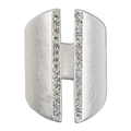 Exclusive Ring