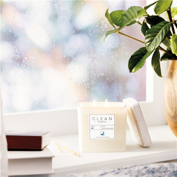 Clean Space Rain Scented Candle (Billede 2 af 3)