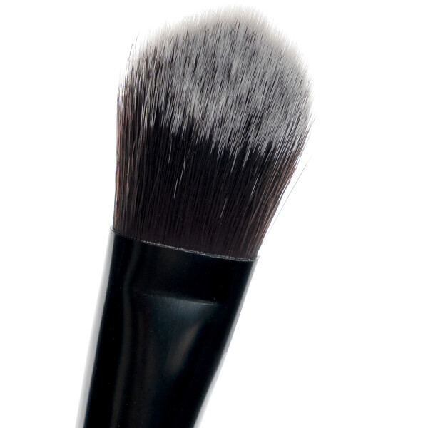 Brushworks No. 1 Foundation Brush (Billede 4 af 10)