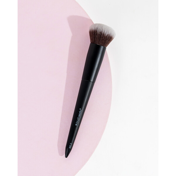 Brushworks No. 2 Buffing Foundation Brush (Billede 5 af 9)