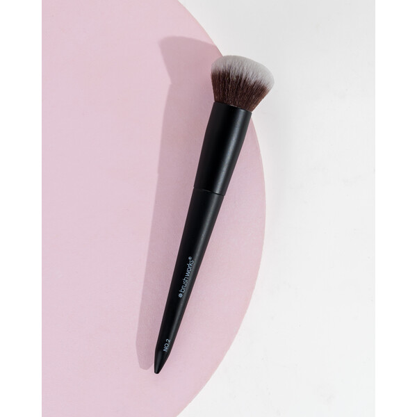 Brushworks No. 3 Multi-Tasking Brush (Billede 5 af 8)