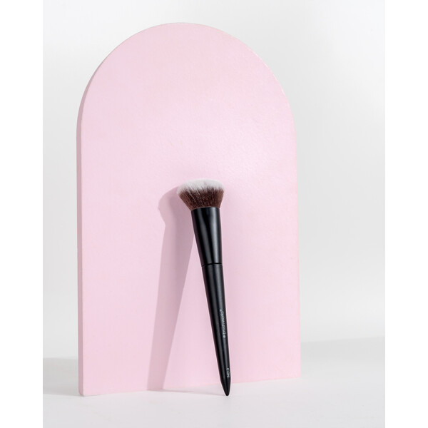 Brushworks No. 3 Multi-Tasking Brush (Billede 6 af 8)