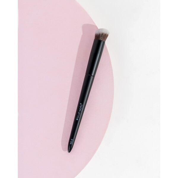 Brushworks No. 8 Precise Angled Concealer Brush (Billede 5 af 9)