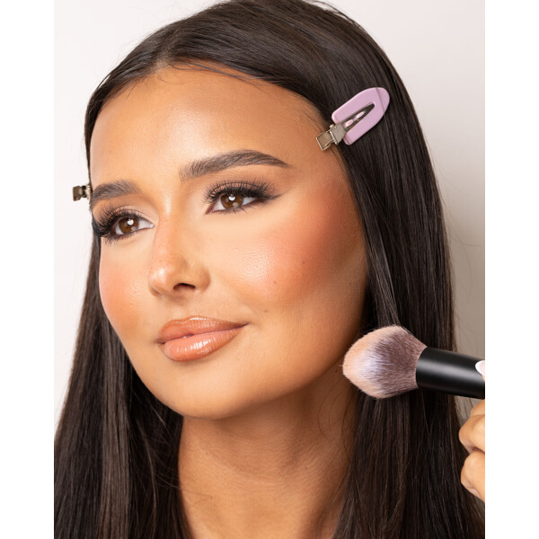 Brushworks No. 10 Bronzer Brush (Billede 7 af 8)