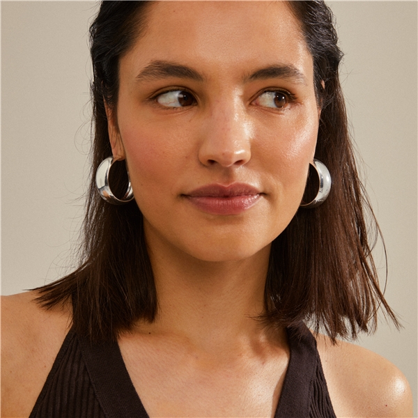 28241-6023 NAIA Mega Chunky Silver Hoops (Billede 2 af 3)