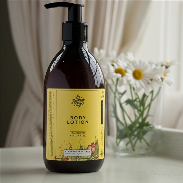 Body Lotion Lemongrass & Cedarwood (Billede 3 af 3)