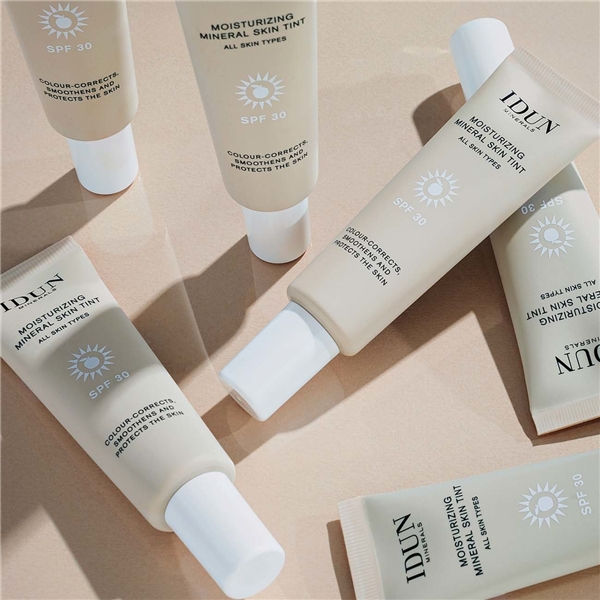 IDUN Moisturizing Mineral Skin Tint (Billede 3 af 3)
