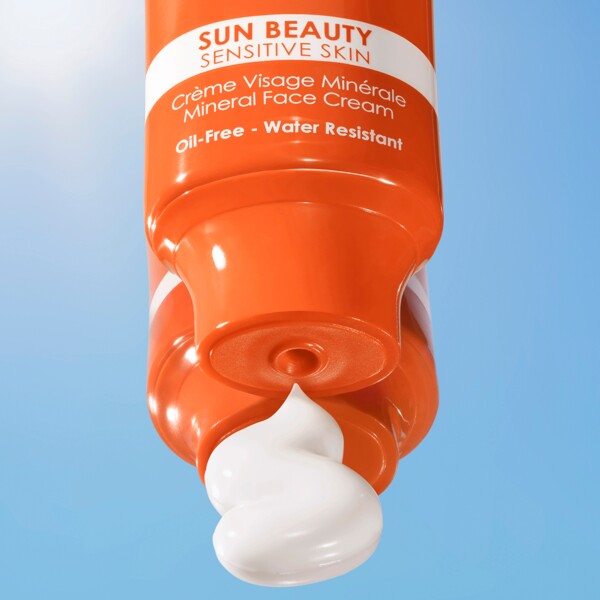 Lancaster SPF50 Sun Sensitive Mineral Face Cream (Billede 4 af 4)