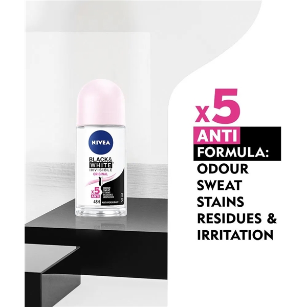 Nivea Deo Black & White Invisible Roll On (Billede 2 af 6)
