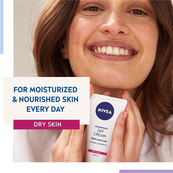 Nivea Nourishing Day Cream SPF15 - Dry Skin (Billede 2 af 5)