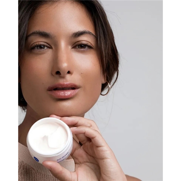 Nivea Q10 Anti Wrinkle Sensitive Day SPF15 (Billede 5 af 6)