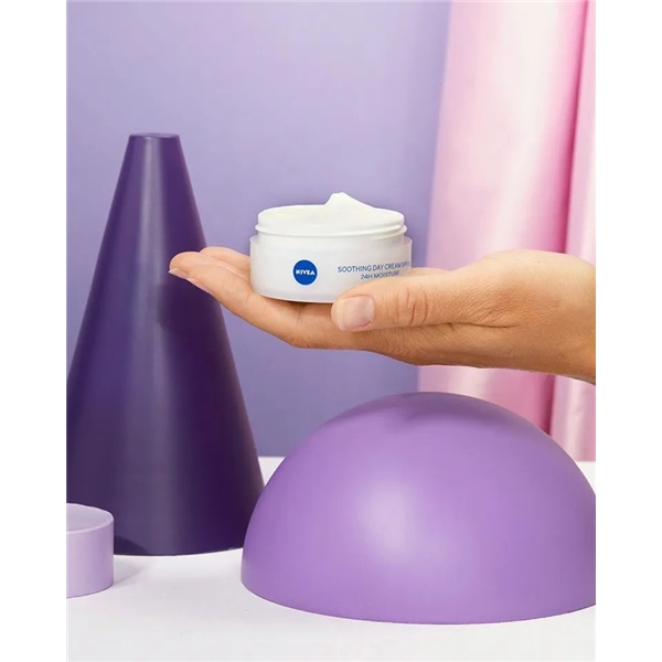 Nivea Soothing Day Cream - Sensitive Skin (Billede 5 af 6)