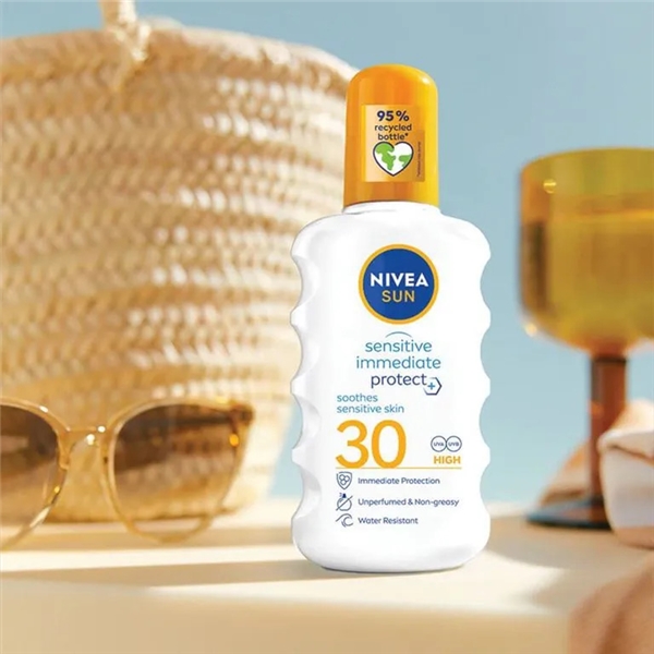 Nivea Sun Sensitive Immediate Protect SPF30 (Billede 5 af 7)
