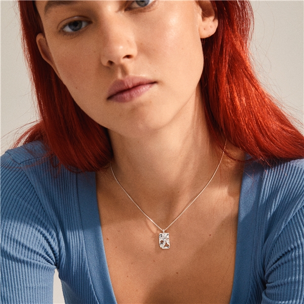 11222-6001 HAPPY Square Pendant Necklace (Billede 3 af 4)