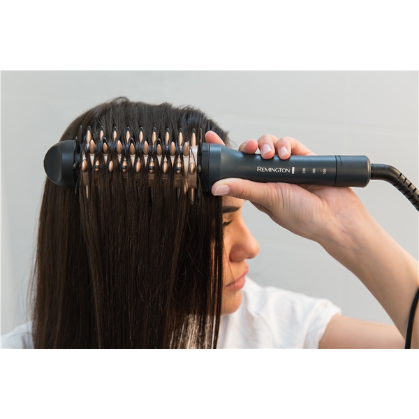 CB7A138 Volume & Straight Brush (Billede 2 af 4)