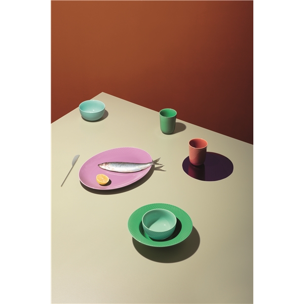Rhombe Color Oval Serveringsfad Lyslilla (Billede 3 af 3)