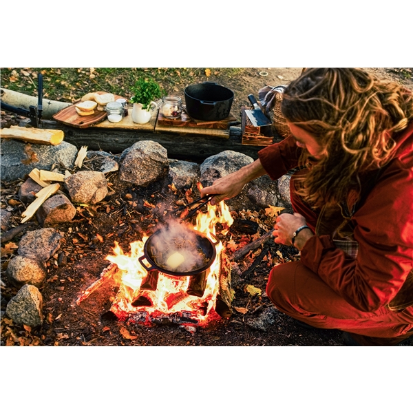 Satake Outdoor Støbejernsgryde med Stegelåg (Billede 7 af 7)