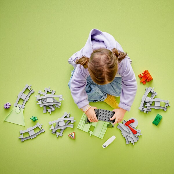 10425 LEGO Duplo Togtunnel & Skinneudvidelsessæt (Billede 4 af 5)
