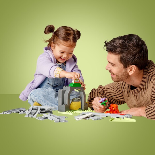 10425 LEGO Duplo Togtunnel & Skinneudvidelsessæt (Billede 5 af 5)