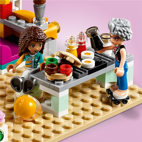 41349 LEGO Friends Pitstop-Café (Billede 4 af 4)
