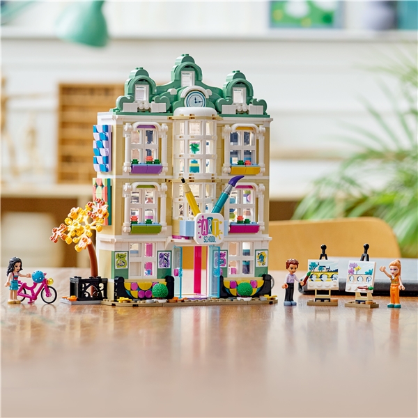 41711 LEGO Friends Emmas Kunstskole (Billede 8 af 8)