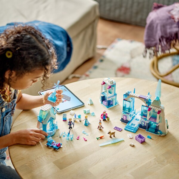 43244 LEGO Disney Princess Elsas Isslot (Billede 4 af 6)