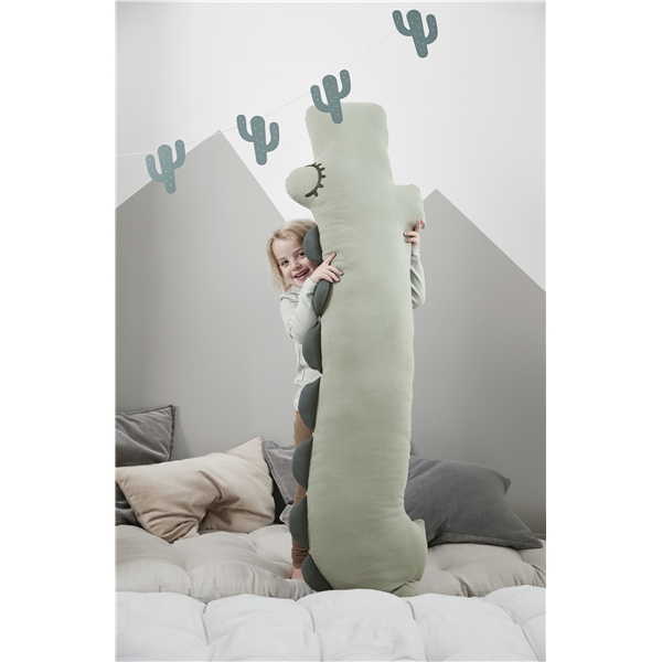 Done By Deer Comfy Body Pillow Croco (Billede 4 af 5)