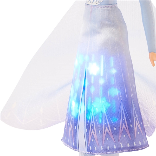 Disney Frozen 2 Light Up Fashion Doll Elsa (Billede 4 af 4)