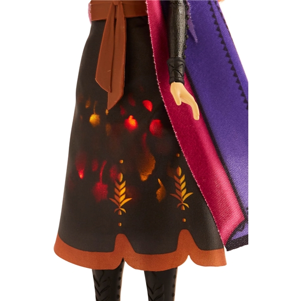 Disney Frozen 2 Light Up Fashion Doll Anna (Billede 4 af 4)