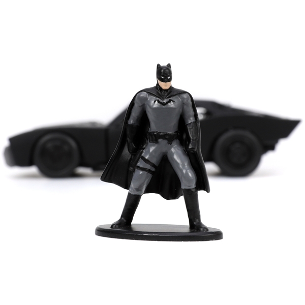 Batman Figur med 2022 Batmobile 1:32 (Billede 2 af 4)
