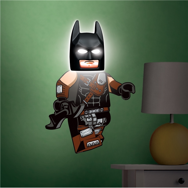 LEGO Movie 2 Batman Mask Night Light w/Sticker (Billede 3 af 4)