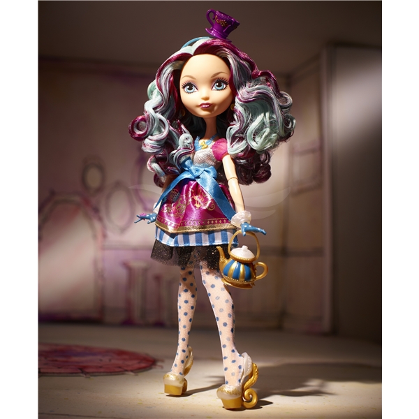Ever After High - Core Rebel - Madeline Hatter (Billede 2 af 3)