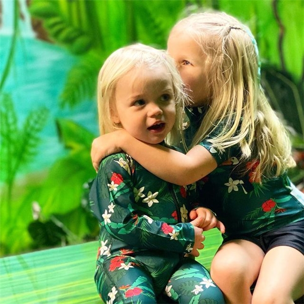 Piikaboo UV-dragt Tropical Todelt (Billede 2 af 2)