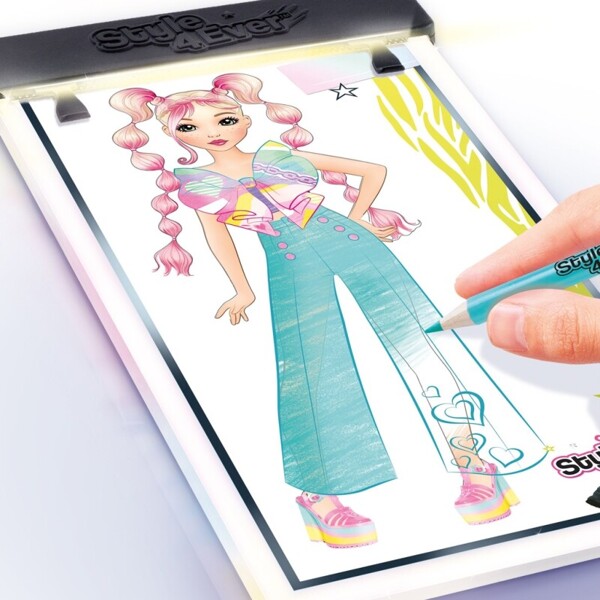 Style 4 Ever Fashion Designer Light-up Pad (Billede 6 af 7)